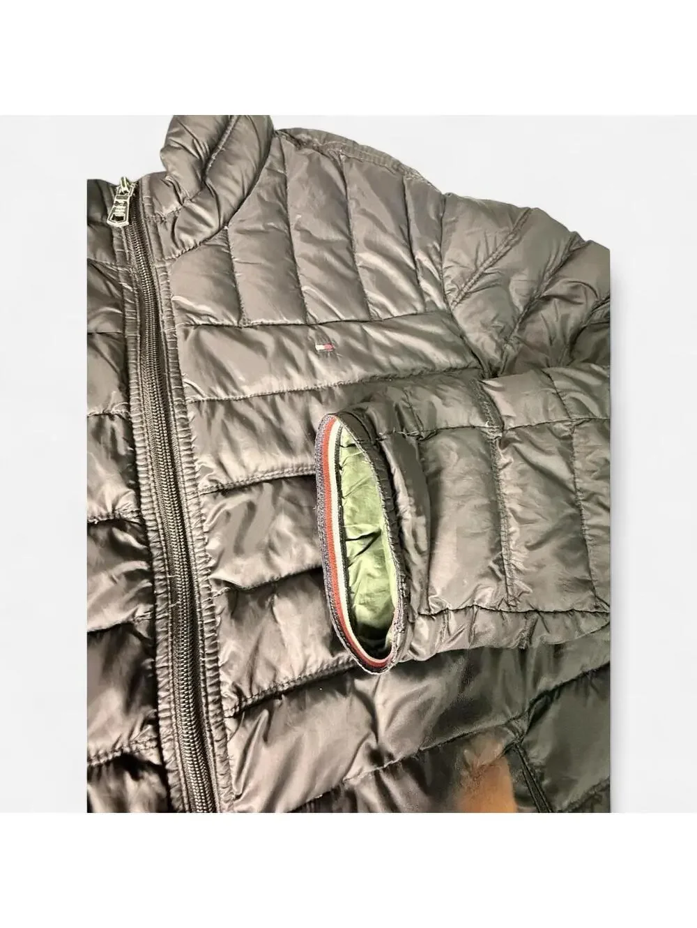 Tommy Hilfiger  Ultra Sft lightweight packable puffer black with green lining